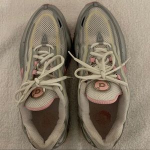 Adidas Women’s Sneakers